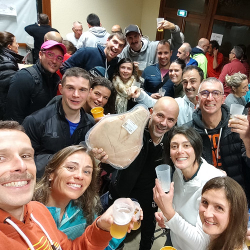 photo groupe apéro trail équipe espalion apréro trail
